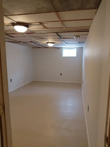 $239,998 | 2231 West Cheyenne Road, Waukegan, IL 60087