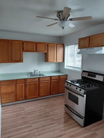 $239,998 | 2231 West Cheyenne Road, Waukegan, IL 60087