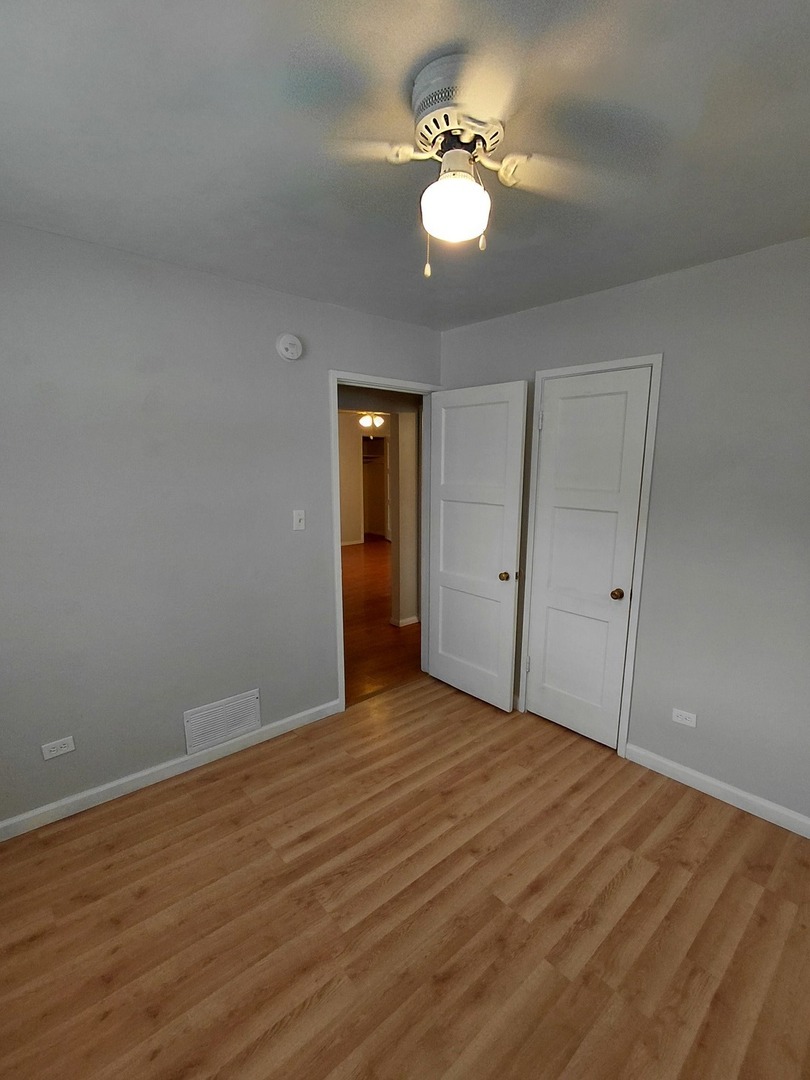 2231 West Cheyenne Road Waukegan, IL 60087 - Photo 8 of 21