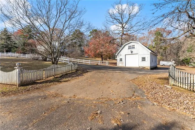 $499,900 | 387 Smoke Rise Drive, Sautee Nacoochee, GA 30571