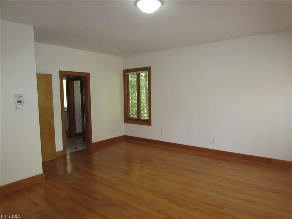 317 Woodcliff Road Raleigh, NC 27609 - Photo 16 of 30 Gallery Image 16