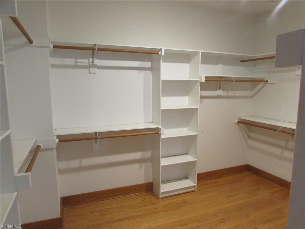 317 Woodcliff Road Raleigh, NC 27609 - Photo 19 of 30 Gallery Image 19