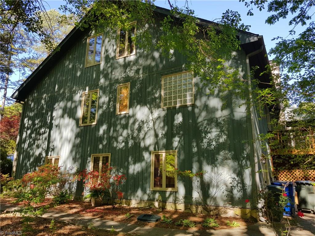317 Woodcliff Road Raleigh, NC 27609 - Photo 3 of 30 Gallery Image 3