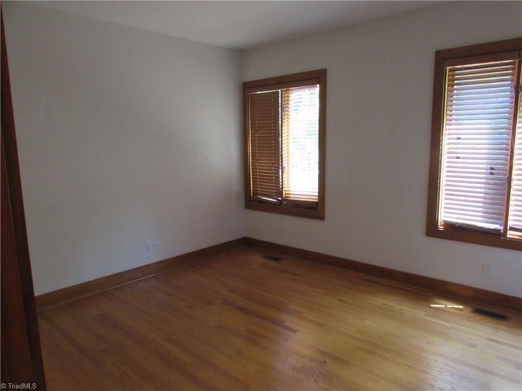 317 Woodcliff Road Raleigh, NC 27609 - Photo 24 of 30 Gallery Image 24