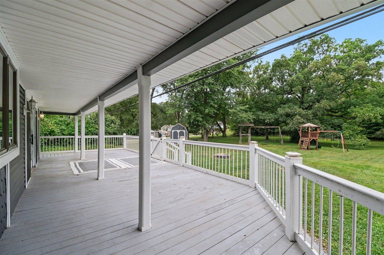 558 Clarkston Road Lake Orion, MI 48362 - Photo 24 of 34 Gallery Image 24