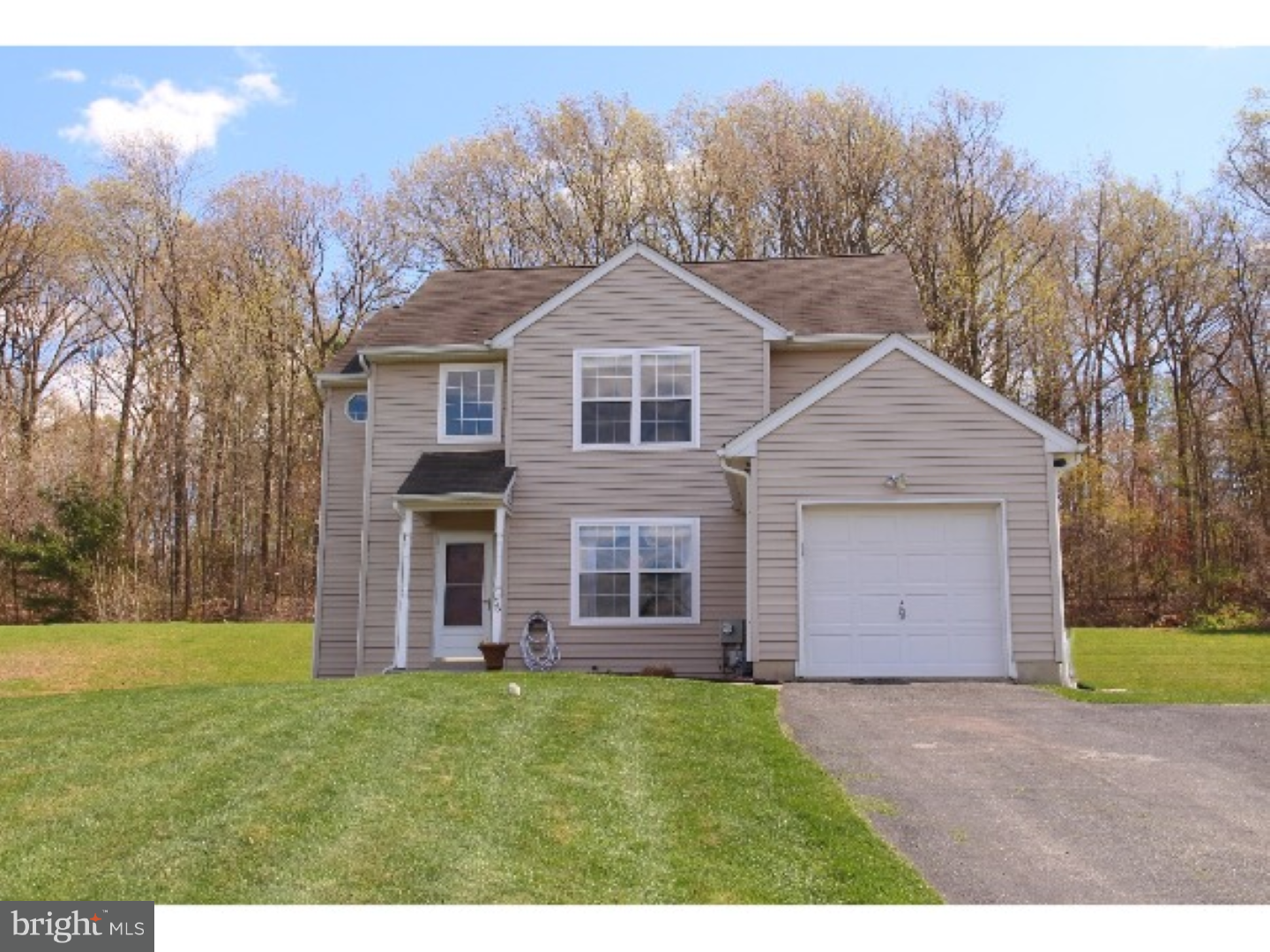 56 Cynthia Road Coatesville, PA 19320 - Photo 2 of 25 Exterior Front