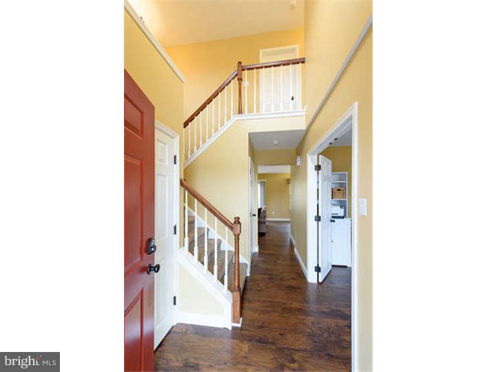 56 Cynthia Road Coatesville, PA 19320 - Photo 3 of 25 Foyer