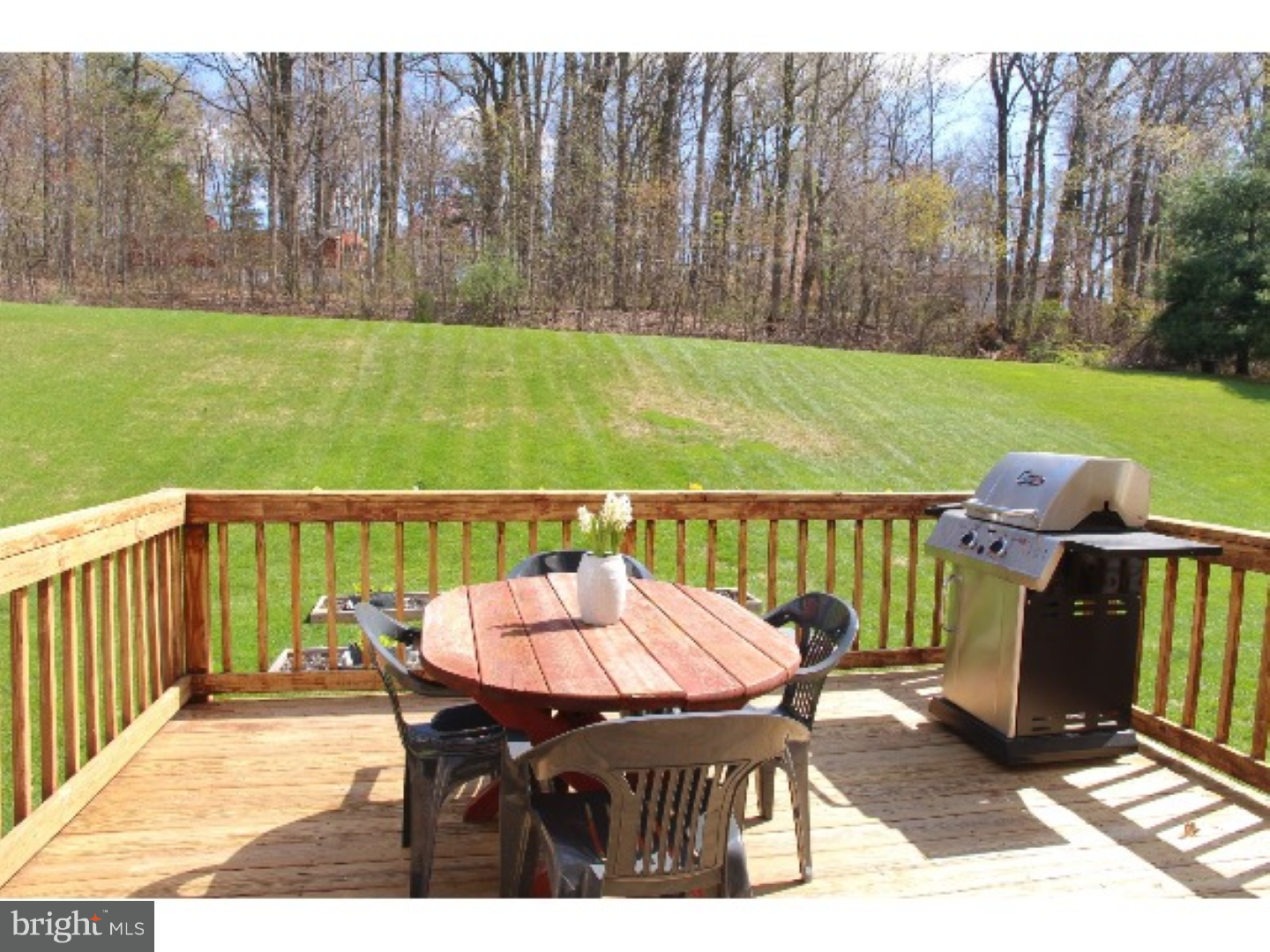 56 Cynthia Road Coatesville, PA 19320 - Photo 23 of 25 Deck