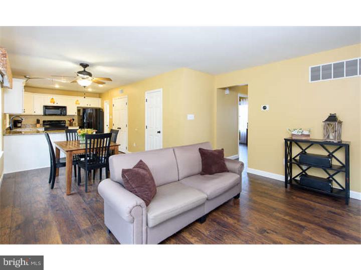 56 Cynthia Road Coatesville, PA 19320 - Photo 8 of 25 Great Room