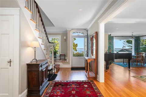 $3,550,000 | 140 Aldrich Avenue, Warwick, RI 02889