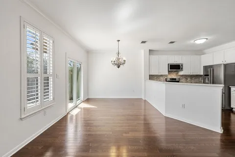 $399,990 | 4620 West William Cannon Drive, Unit 4, Austin, TX 78749