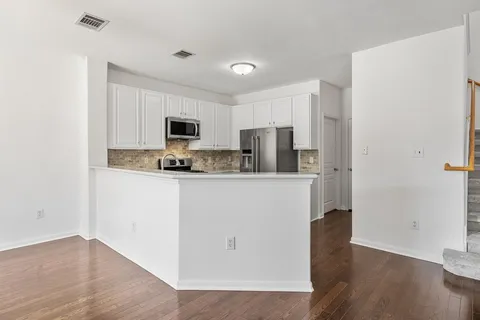 $399,990 | 4620 West William Cannon Drive, Unit 4, Austin, TX 78749