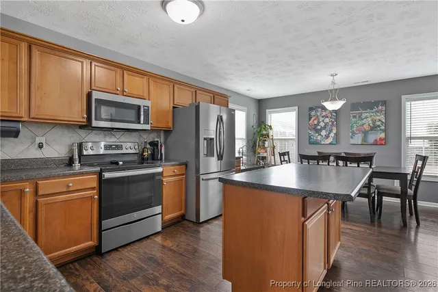 $308,000 | 5227 Goshawk Drive, Hope Mills, NC 28348