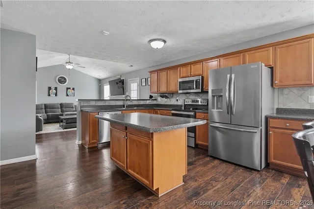 $308,000 | 5227 Goshawk Drive, Hope Mills, NC 28348