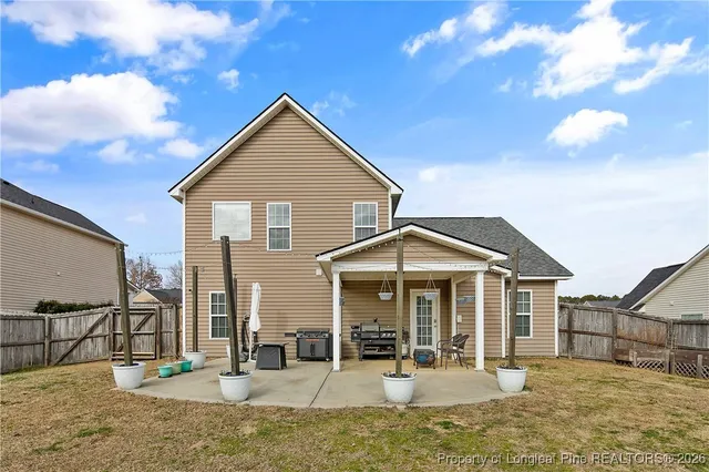 $308,000 | 5227 Goshawk Drive, Hope Mills, NC 28348