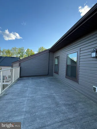 $3,700 | 189 Green Poplar Lane, Clarksburg, MD 20871