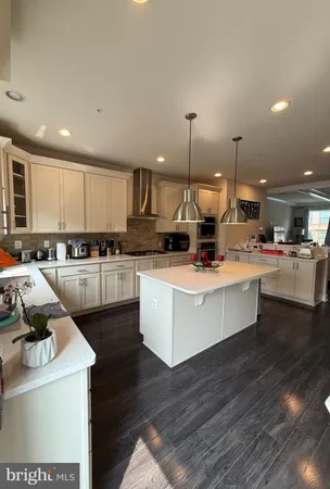 $3,700 | 189 Green Poplar Lane, Clarksburg, MD 20871