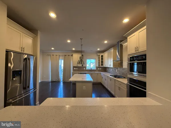 $3,700 | 189 Green Poplar Lane, Clarksburg, MD 20871