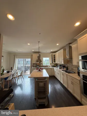 $3,700 | 189 Green Poplar Lane, Clarksburg, MD 20871