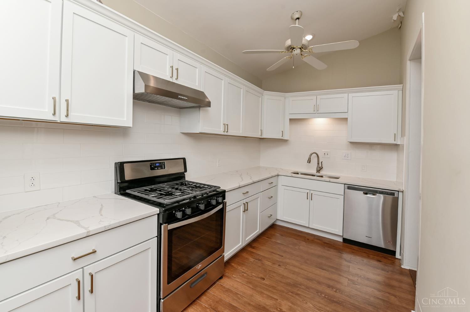 7844 Remington Road Montgomery, OH 45242 - Photo 19 of 45