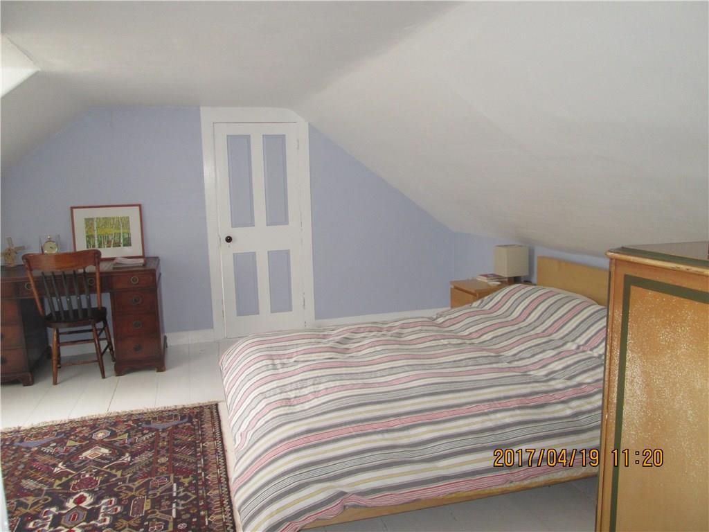 14 Oak Grove Road Mount Desert, ME 04660 - Photo 18 of 24 Large second floor bedroom.
