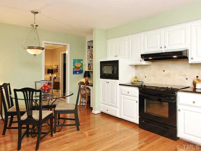 4707 Poland Place Raleigh, NC 27609 - Photo 12 of 24 Gallery Image 12