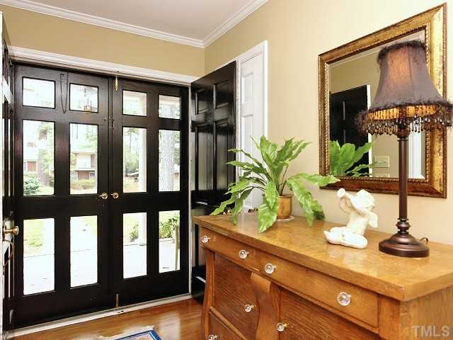 4707 Poland Place Raleigh, NC 27609 - Photo 4 of 24 Gallery Image 4