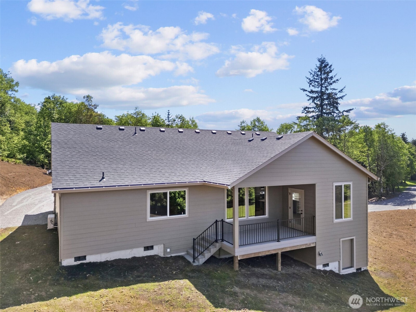254 Windy Ridge Drive Longview, WA 98632 - Photo 23 of 27 a view of a house with a outdoor space