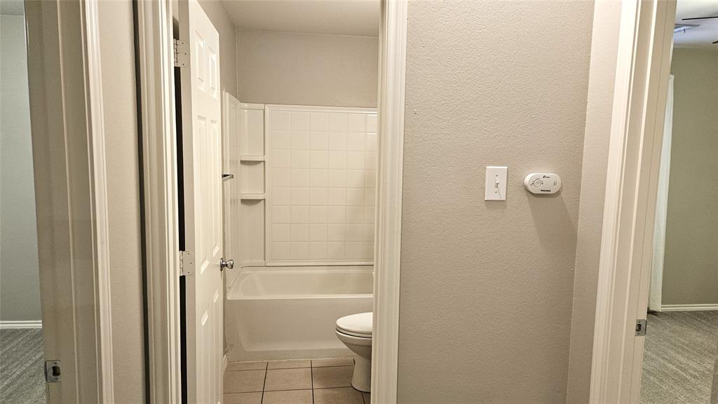 4620 Wolf Ridge Way Fort Worth, TX 76244 - Photo 8 of 18