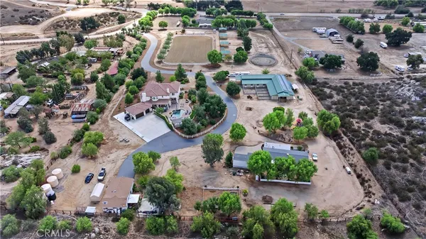 an aerial view of multiple house