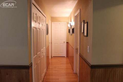 11501 North Webster Road Clio, MI 48420 - Photo 17 of 31 20421864-17.JPG