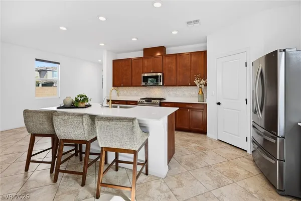 $525,000 | 7035 Toll Mountain Street, North Las Vegas, NV 89086