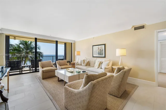 $1,450,000 | 200 South Beach Road, Unit 202, Tequesta, FL 33469