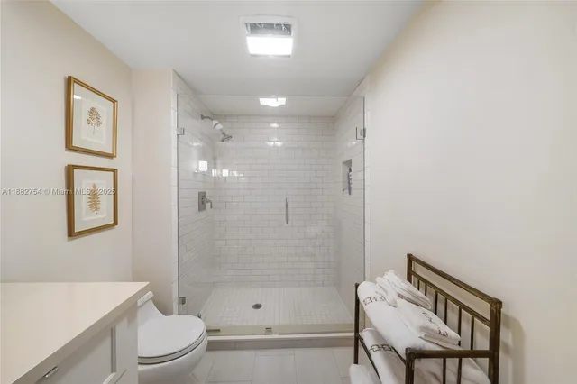 $1,450,000 | 200 South Beach Road, Unit 202, Tequesta, FL 33469