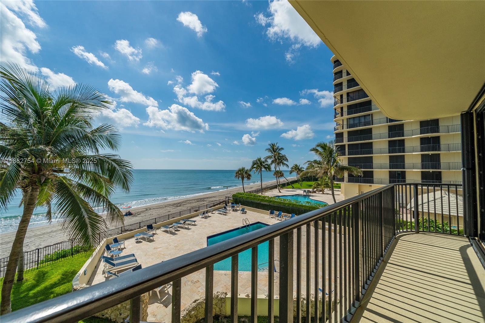 200 South Beach Road, Unit 202 Tequesta, FL 33469 - Photo 33 of 45 a view of a balcony