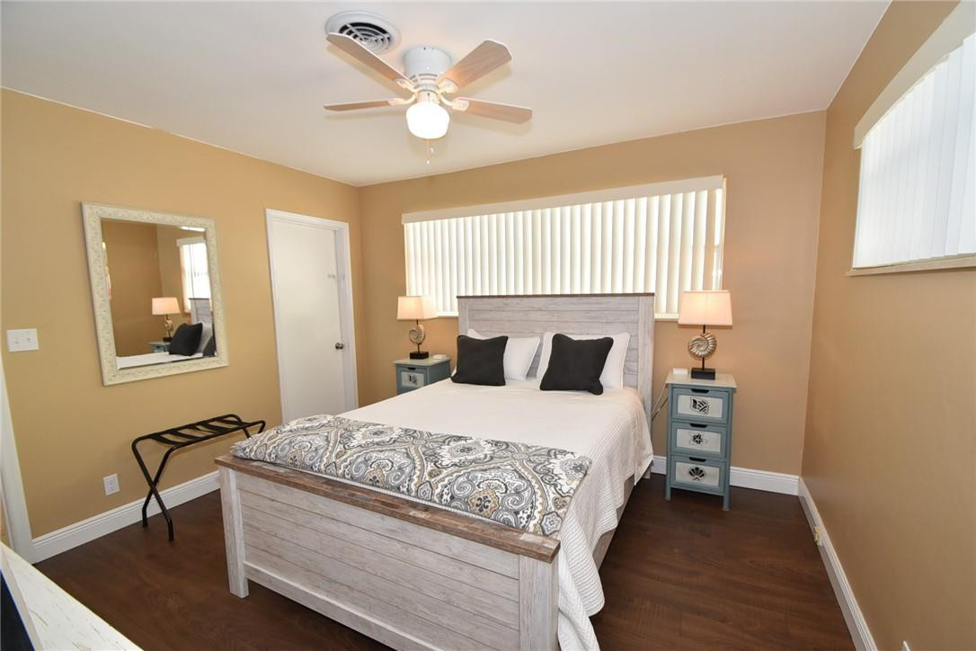 320 Northeast Wavecrest Way Boca Raton, FL 33432 - Photo 18 of 25 Photo 18