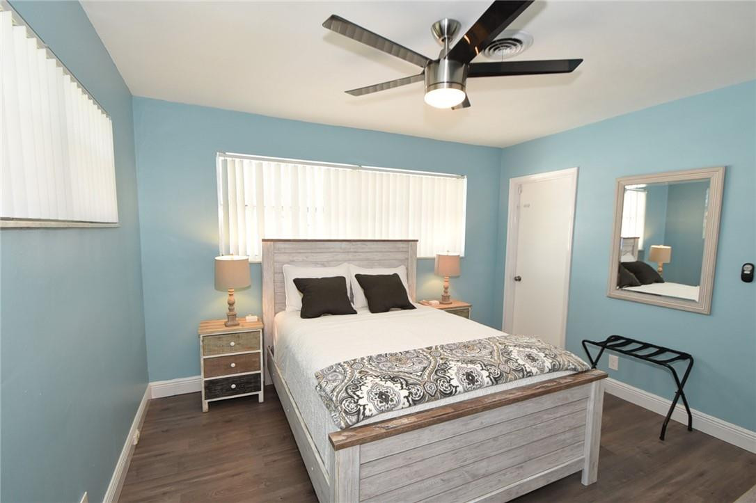 320 Northeast Wavecrest Way Boca Raton, FL 33432 - Photo 20 of 25 Photo 20