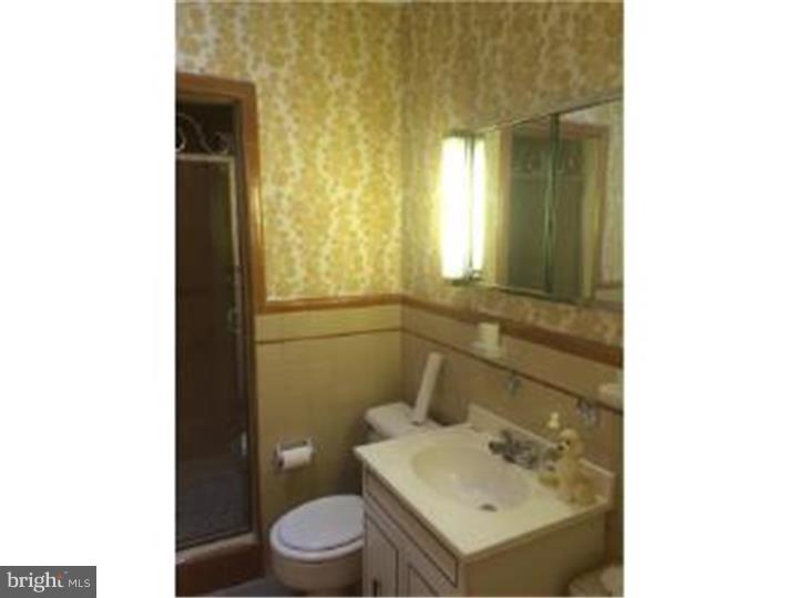 7041 Georgian Road Philadelphia, PA 19138 - Photo 11 of 15 Bathroom