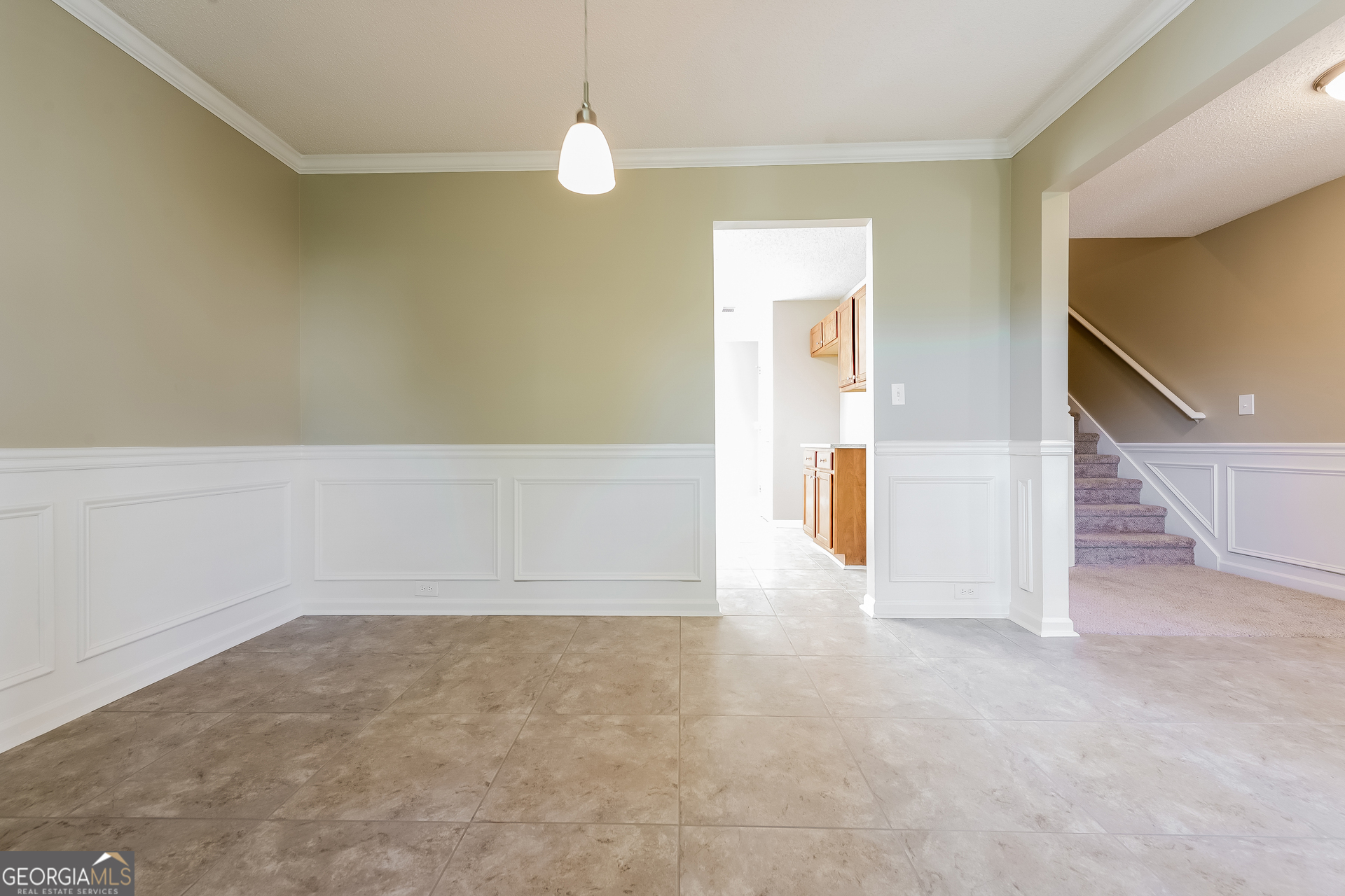 6998 ⛉ Bonnes Boulevard Austell, GA 30168 - Photo 5 of 15