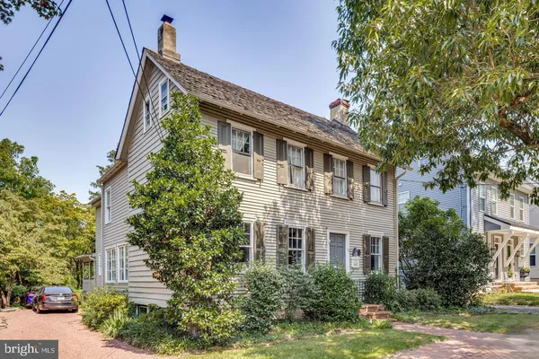 $725,000 | 15 East 2nd Street, Moorestown, NJ 08057