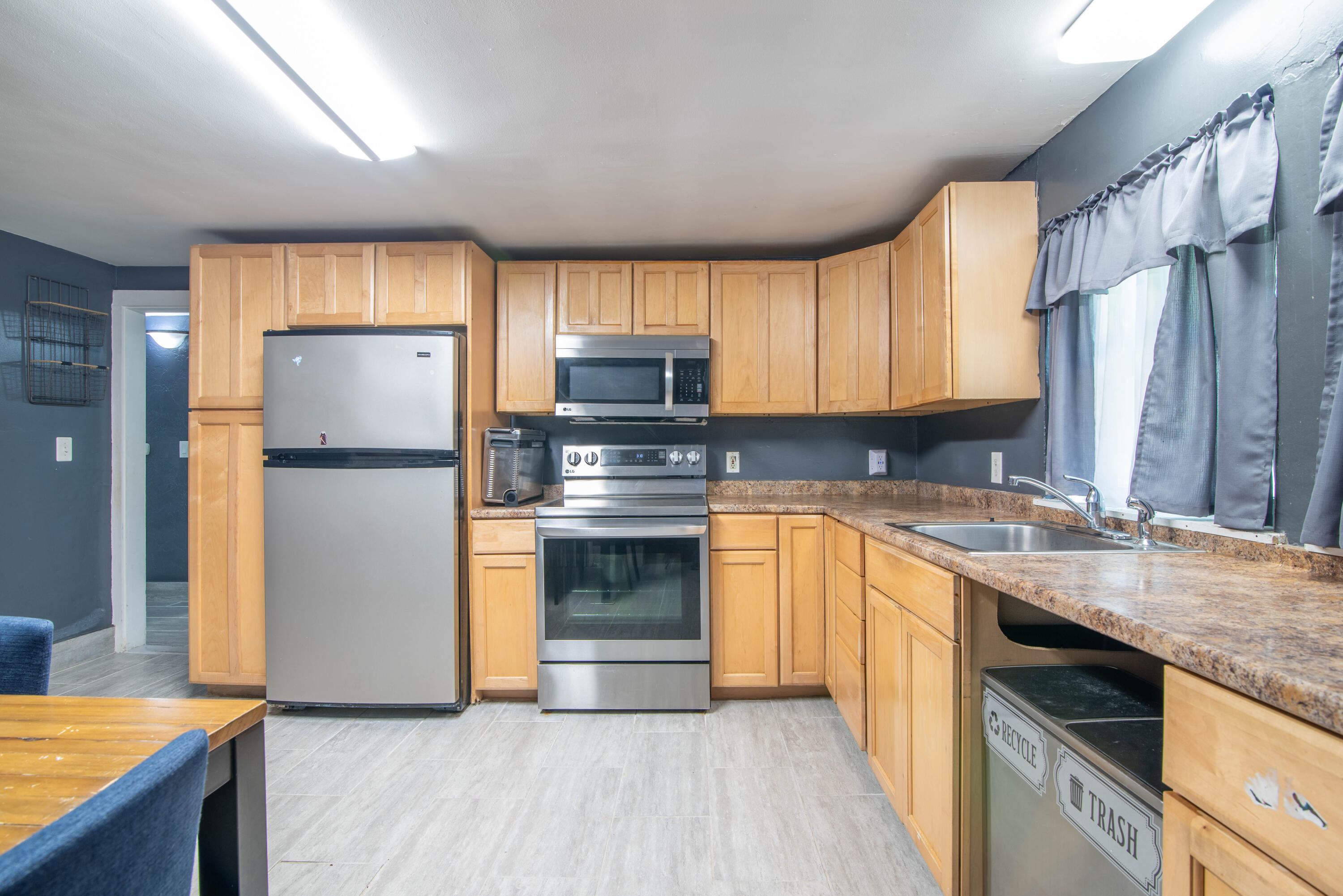 52 Ferry Road Saco, ME 04072 - Photo 16 of 22 52 Ferry-12