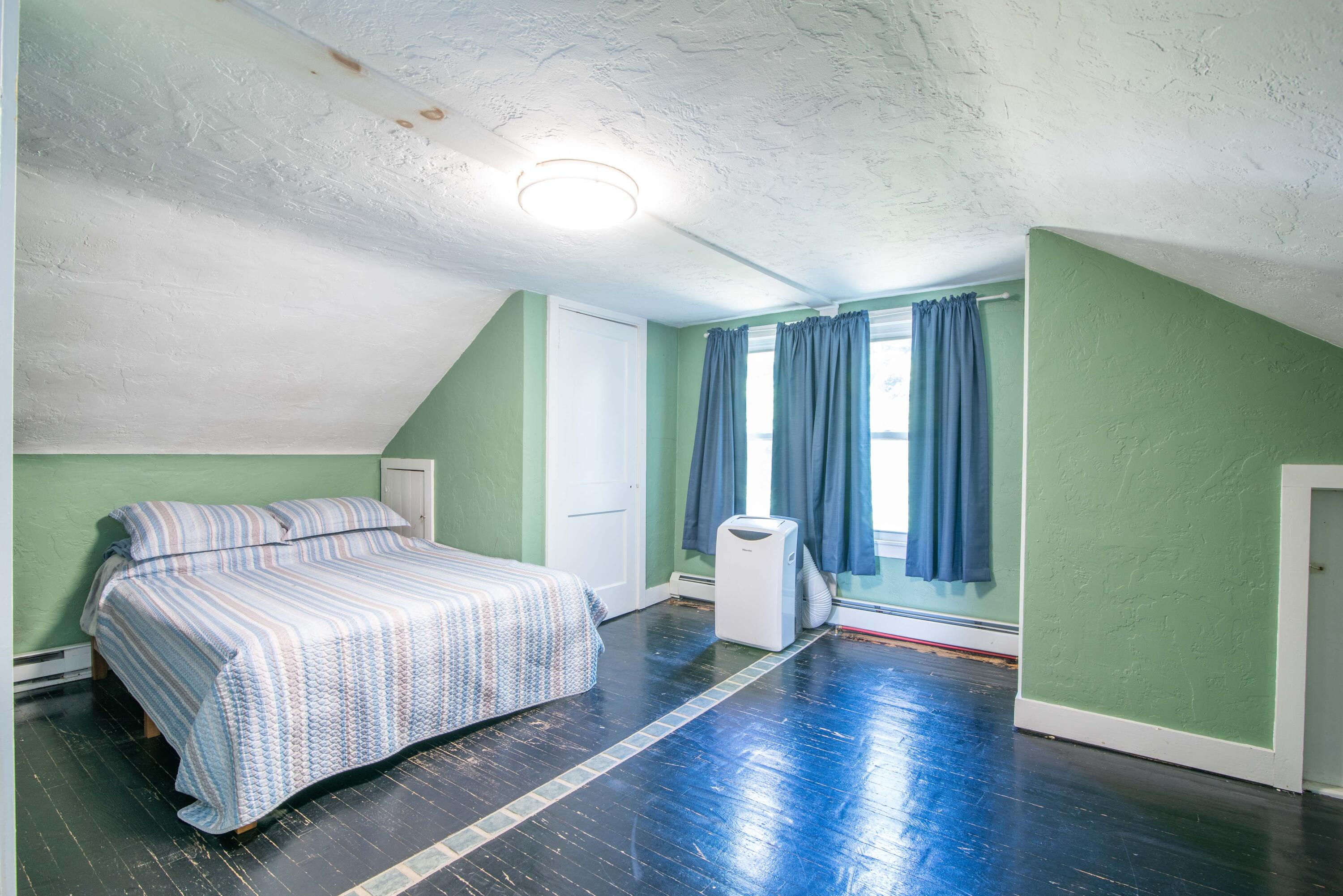 52 Ferry Road Saco, ME 04072 - Photo 19 of 22 52 Ferry-15