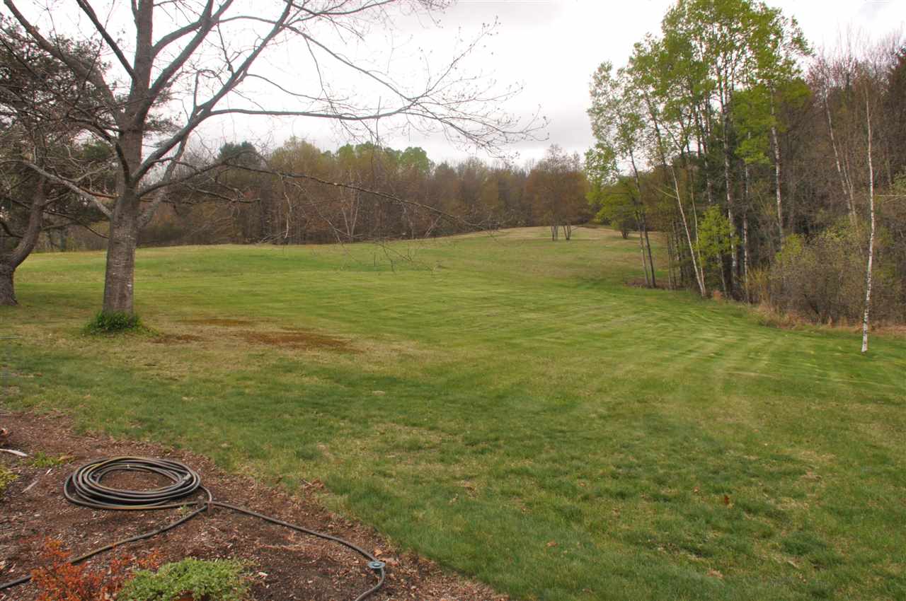 110 Baptist Road Canterbury, NH 03224 - Photo 15 of 18