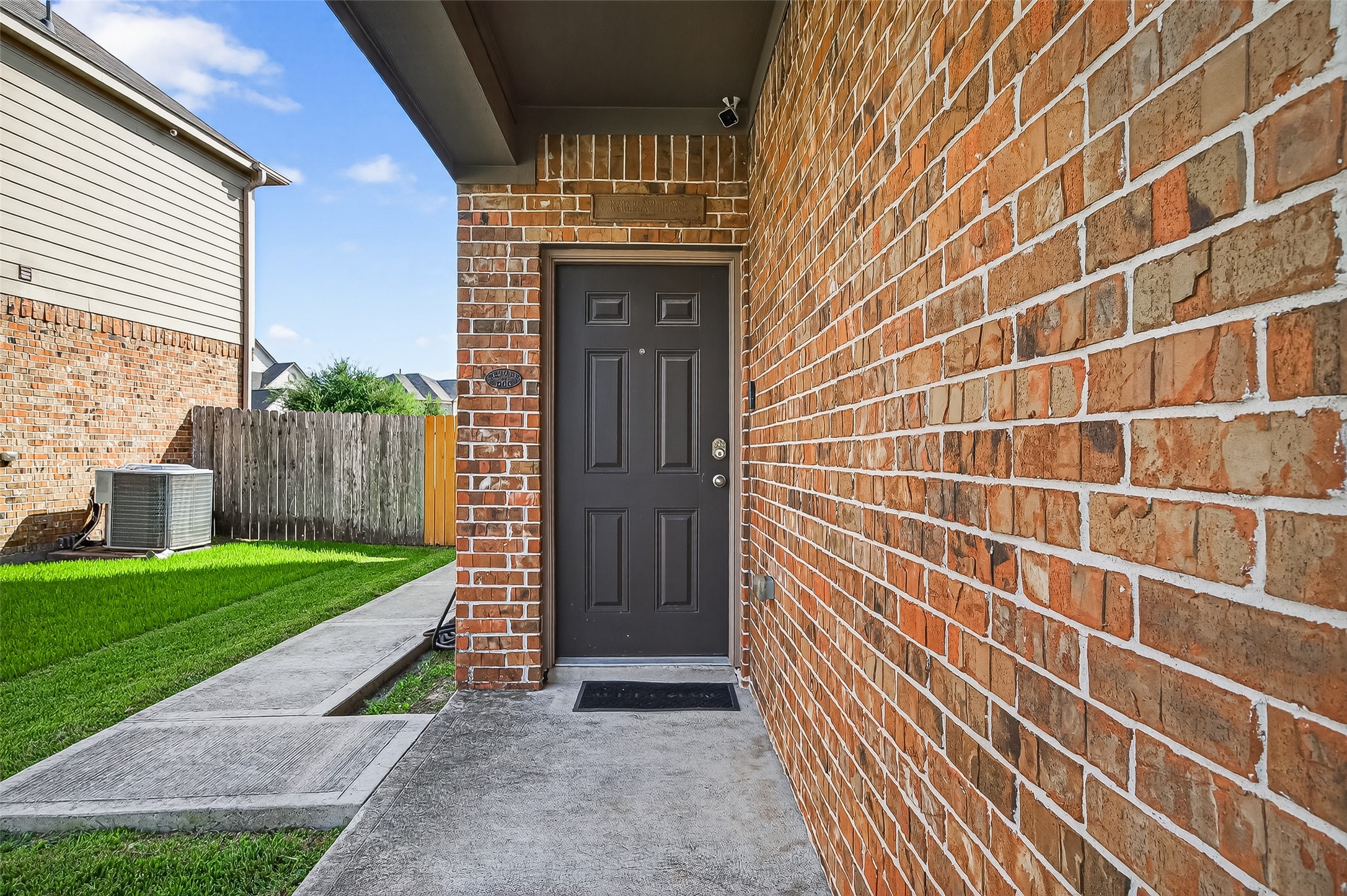 2611 Cottage Step Trail Fresno, TX 77545 - Photo 4 of 48 a view of outdoor space and yard