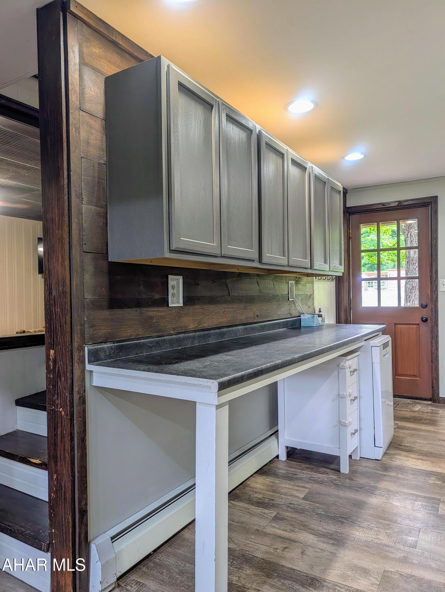587 Point Road Bedford, PA 15522 - Photo 24 of 92