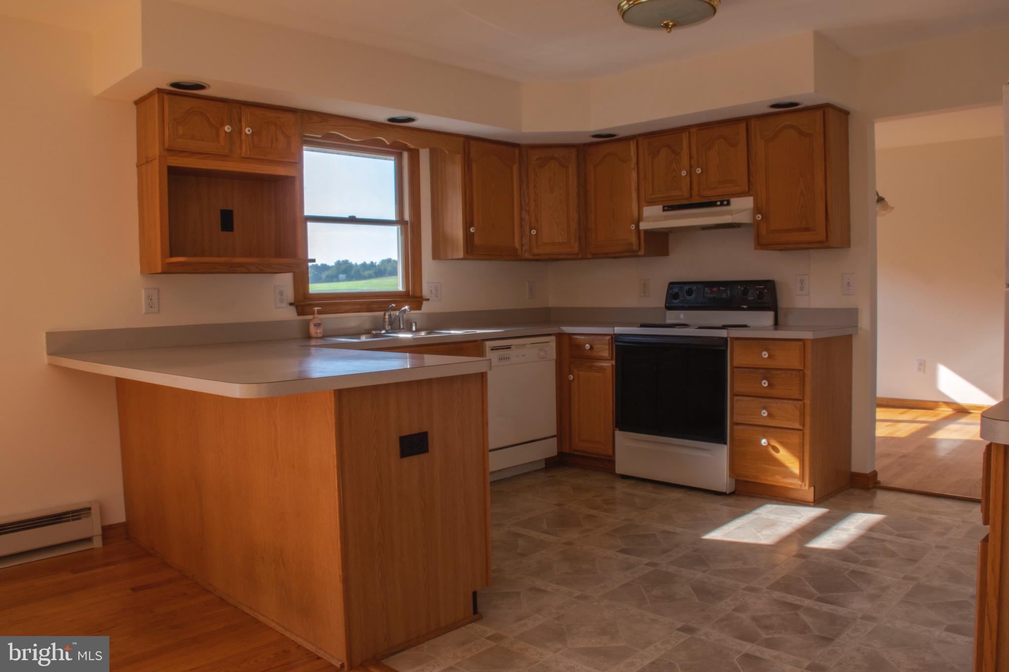 1370 Florence Road Mount Airy, MD 21771 - Photo 12 of 35 Kitchen