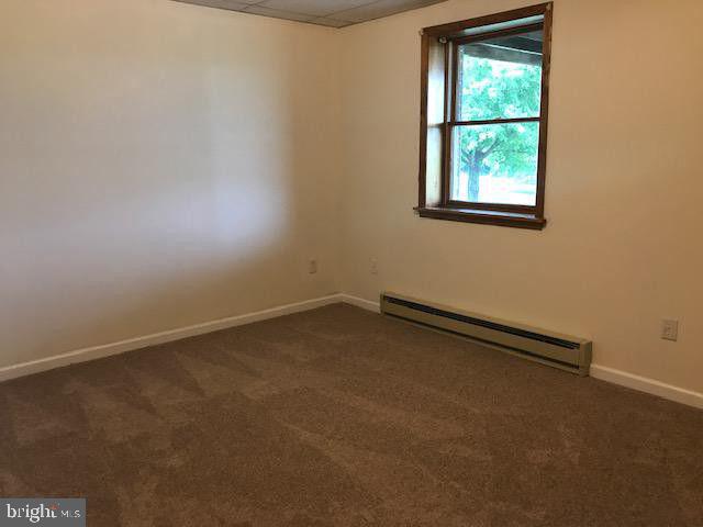 1370 Florence Road Mount Airy, MD 21771 - Photo 22 of 35 Apartment Bedroom 1