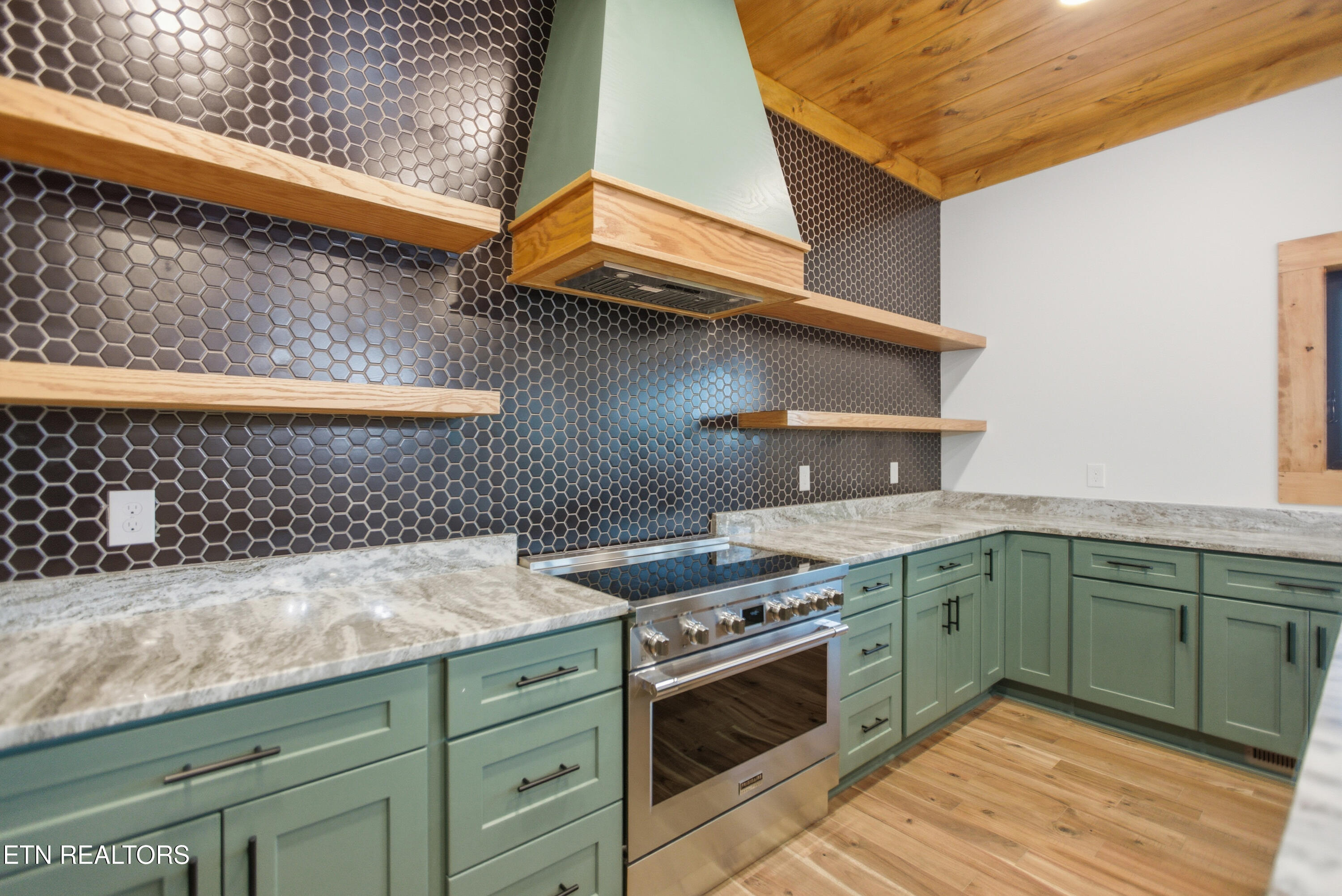 1950 Spurling Road Sevierville, TN 37862 - Photo 15 of 49 043_4M6A3807