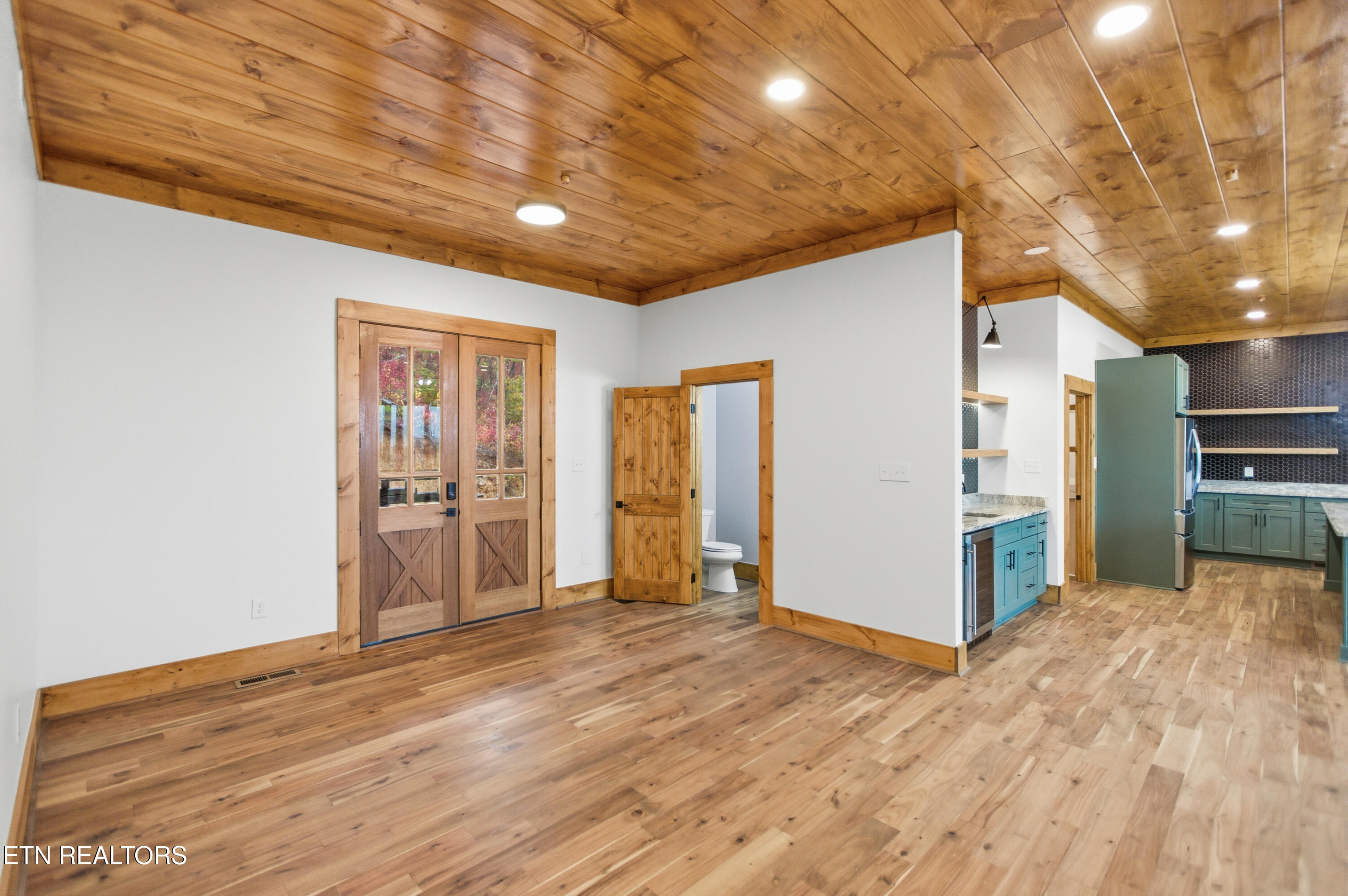 1950 Spurling Road Sevierville, TN 37862 - Photo 20 of 49 053_4M6A3936