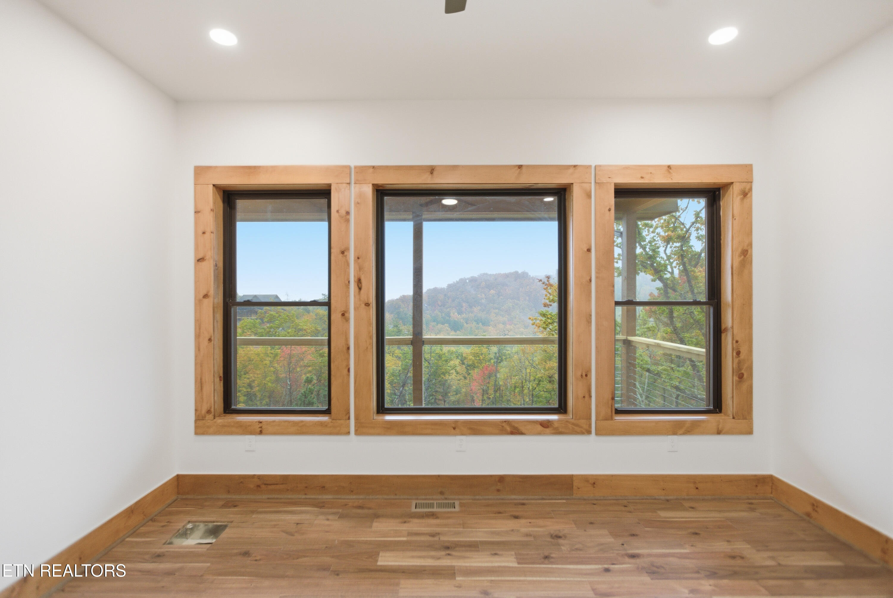 1950 Spurling Road Sevierville, TN 37862 - Photo 25 of 49 071_4M6A3894